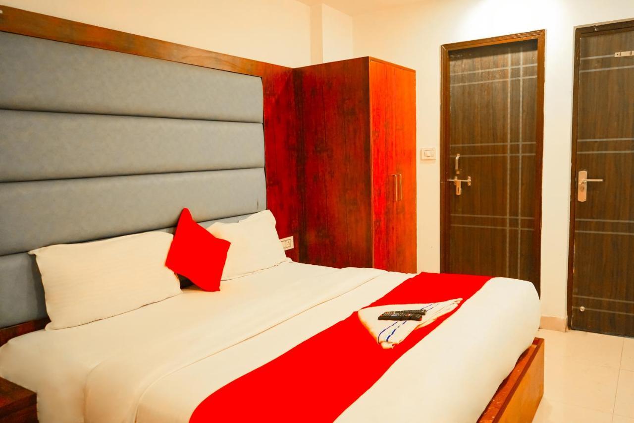 O Tez Plaza 4* New Delhi