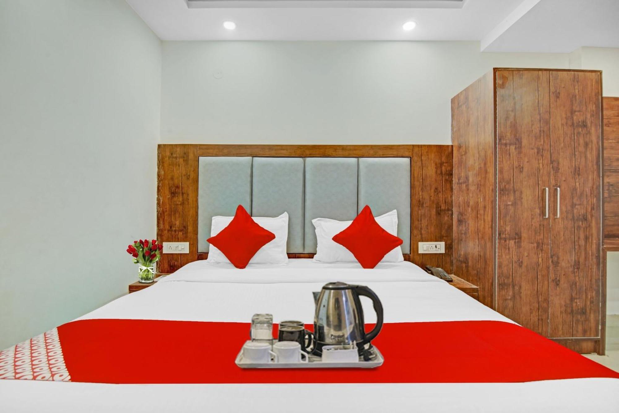 O Tez Plaza Hotel New Delhi